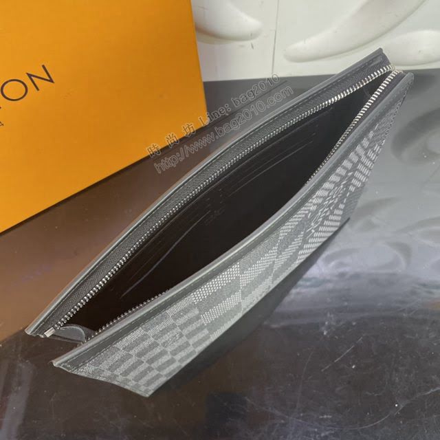 lv新款包包 路易威登Pochette Voyage手拿包 Damier Graphite 3D帆布 lv經典格紋手拿包  ydh3977